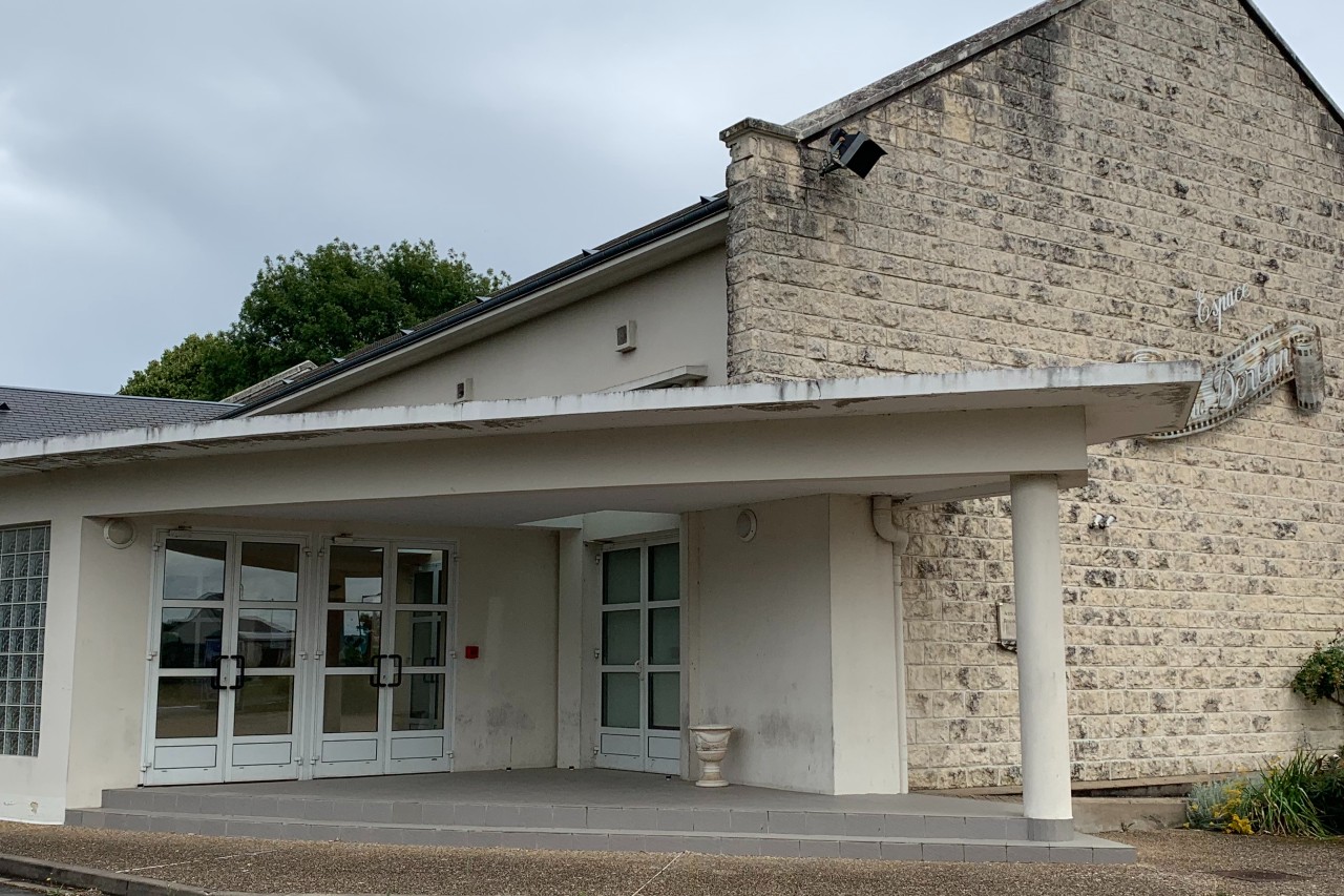 Infrastructures culturelles Salle Rosine-Deréan
